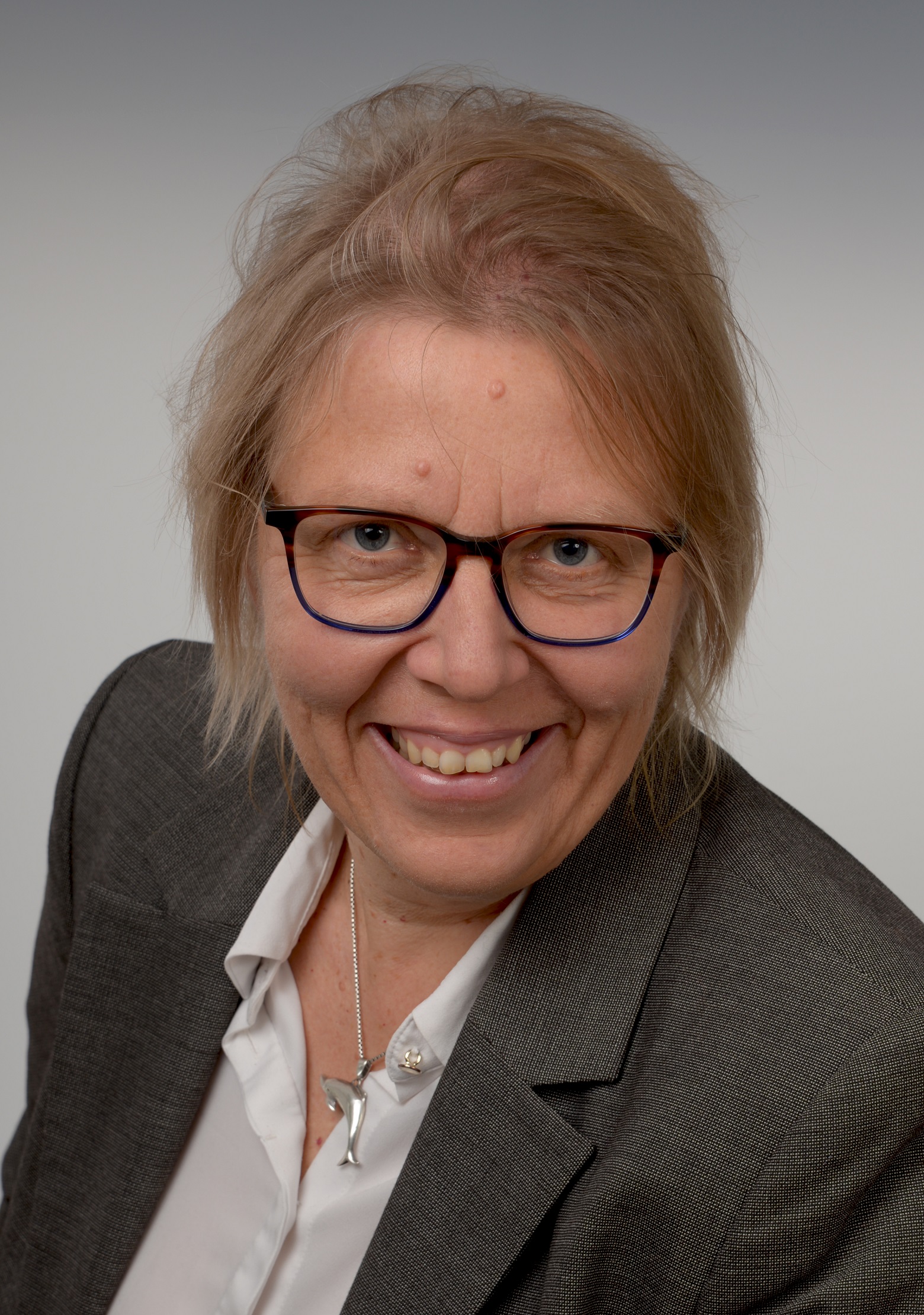 32 4 kuester kuehnemund