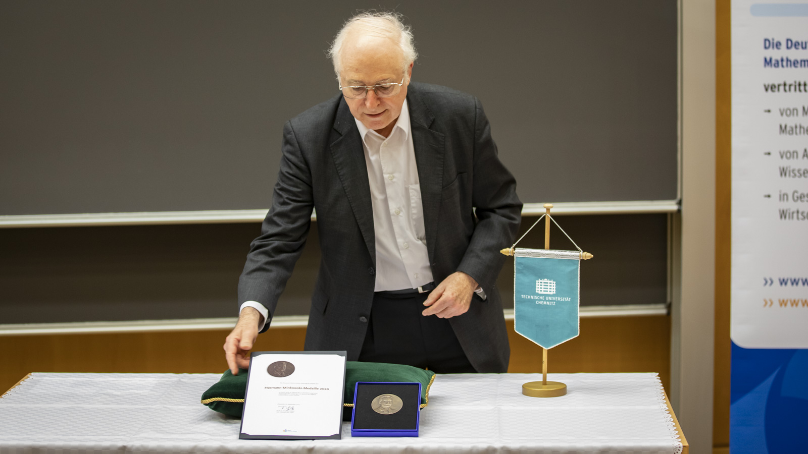 DMVJT20GoetzeMInkMedal Jacob Mueller 1600x900 1